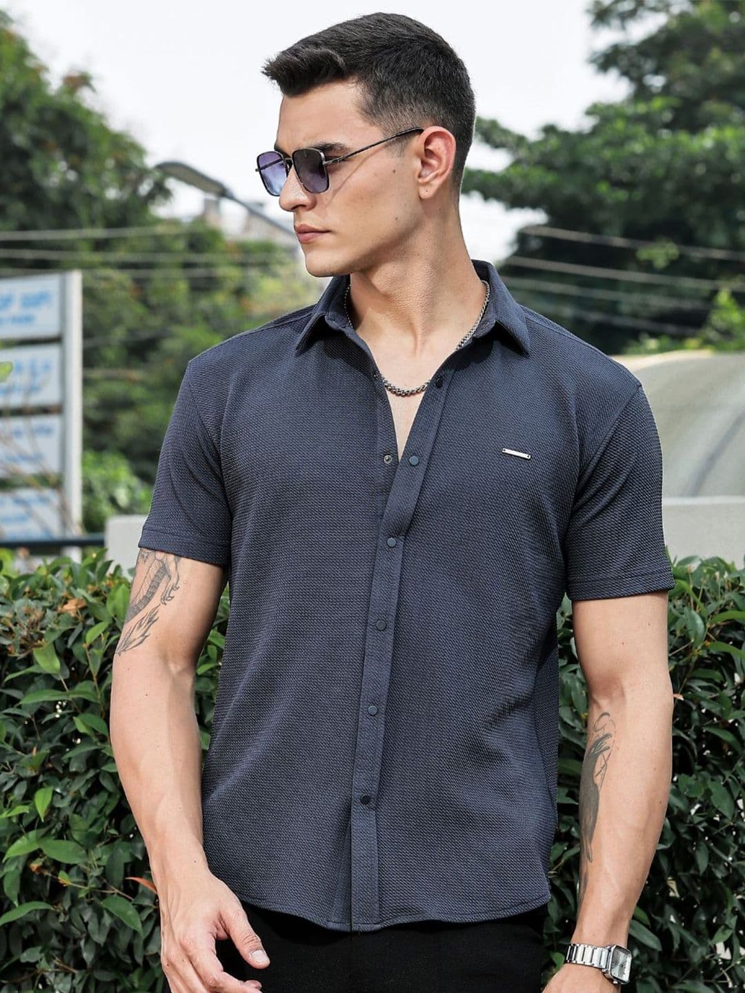 Parcel Yard Textured Cutaway Collar Classic Cotton Opaque Shirt - view 1