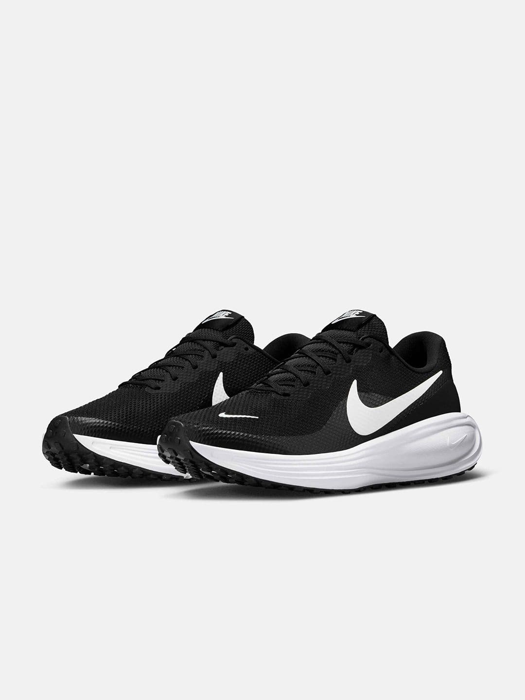 Nike Revolution 8 Men's Road Running Shoes - view 1