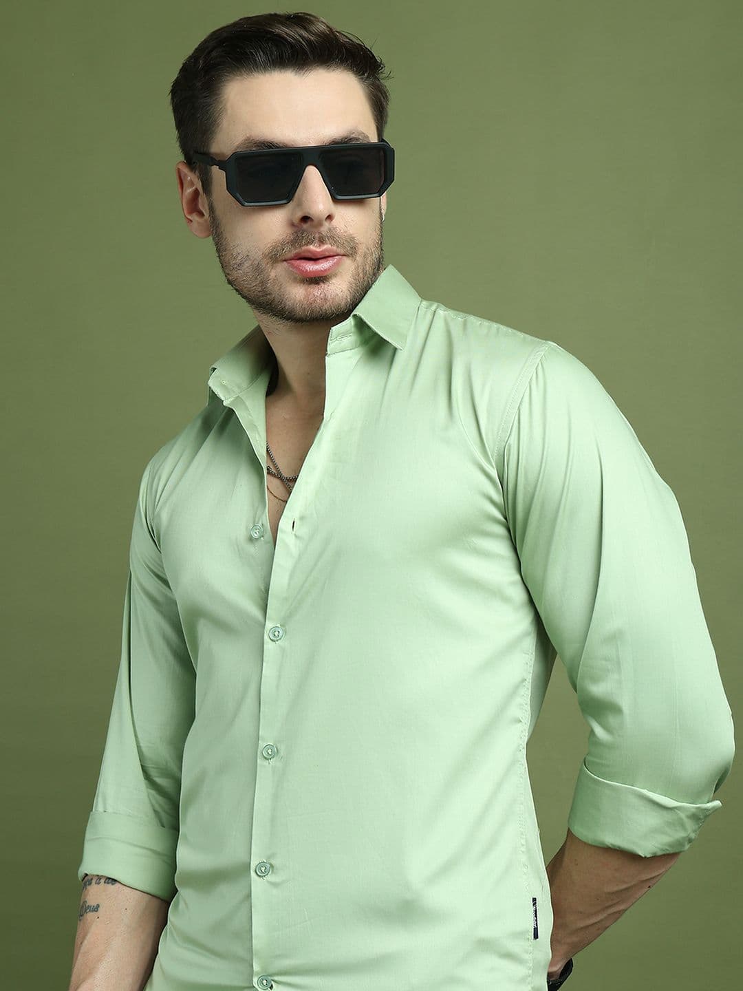 The Roadster Lifestyle Co Spread Collar Full Sleeve Casual Shirt - view 1