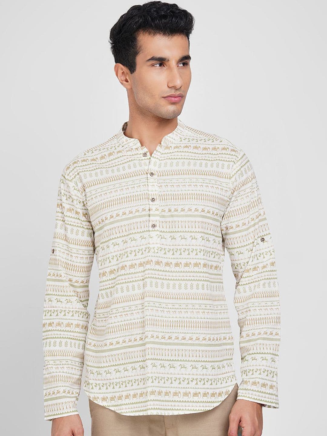 indus route by Pantaloons Men Geometric Printed Thread Work Straight Kurta - view 1