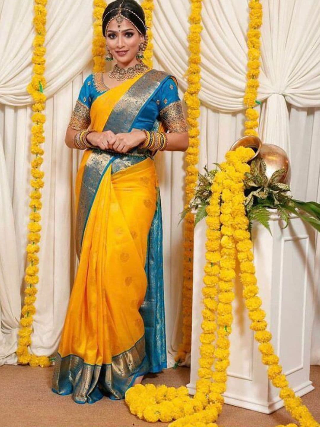 VILLE FASHION Woven Design Zari Kanjeevaram Saree - view 1