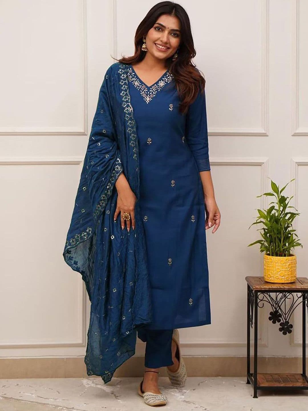 Moda Rapido Women Ethnic Motifs Embroidered Kurta with Churidar & Dupatta - view 1