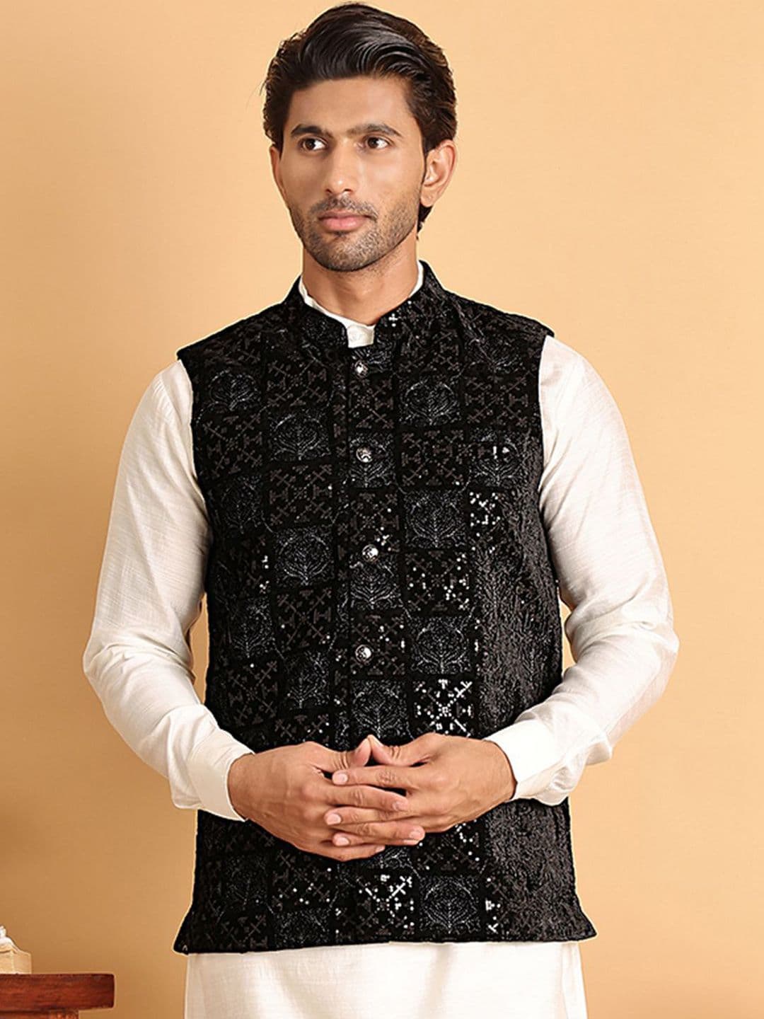 Jompers Men Embroidered Nehru Jacket - view 1