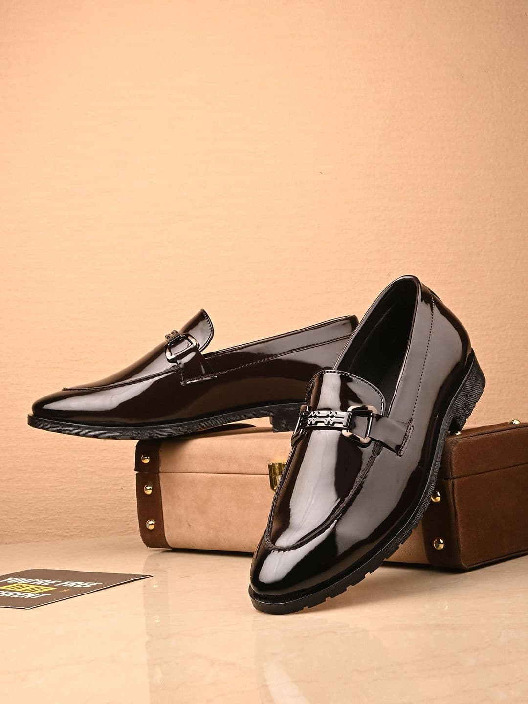 House of Pataudi Men Round Toe Formal Loafers - view 1