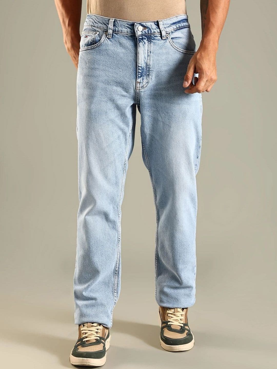 Tommy Hilfiger Men Slim Fit Mid-Rise No Fade Jeans - view 1