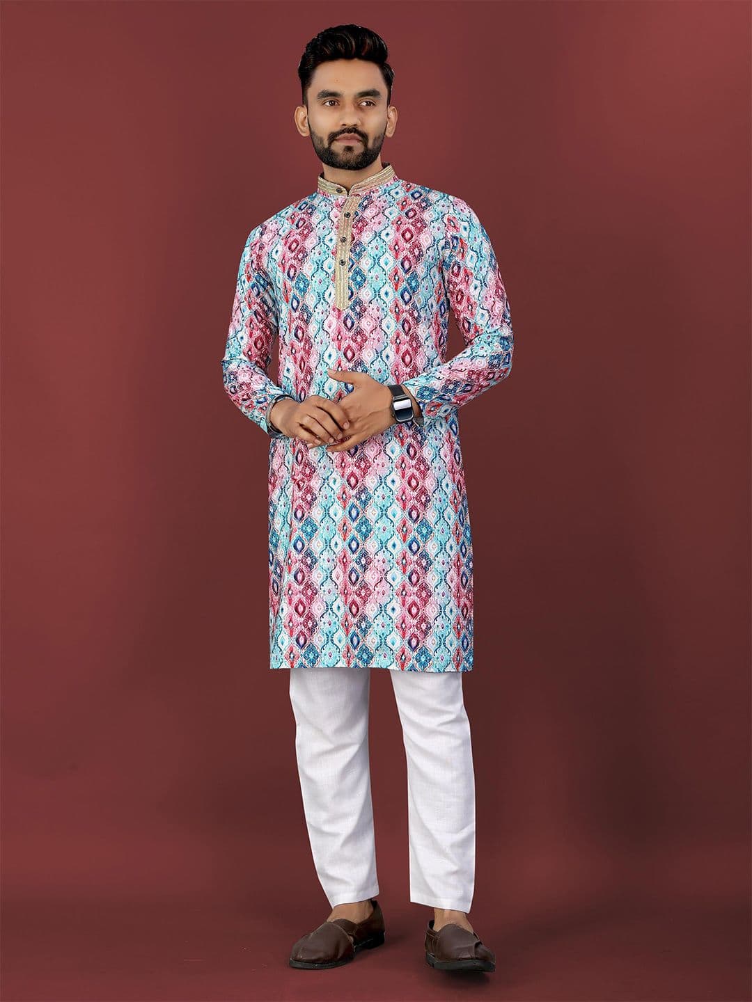 LADY BERRY Ethnic Motifs Printed Mandarin Collar Sequinned Straight Kurta - view 1