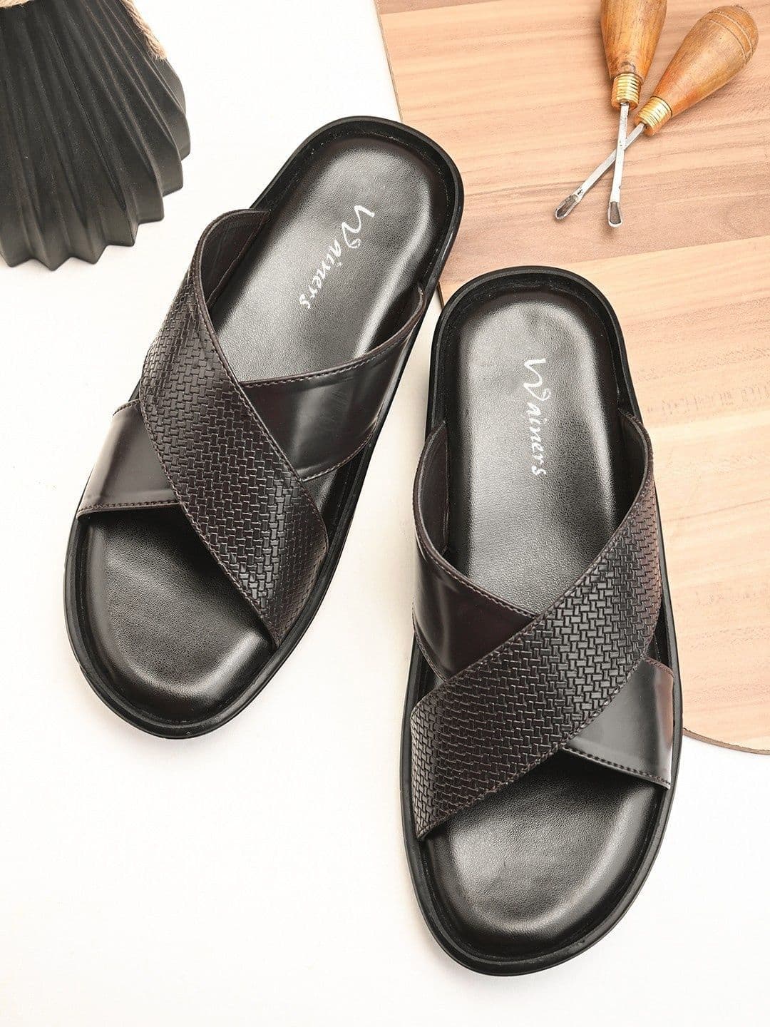 WAINERS Men Leather Comfort Sandals - view 1
