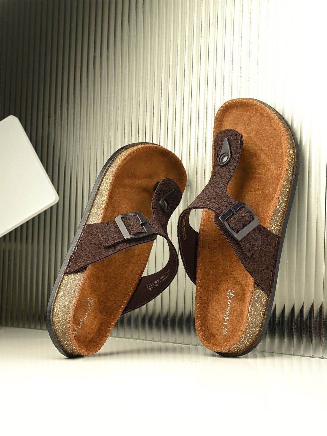 WAINERS Men Heritage Tread Leather Sandals - view 1