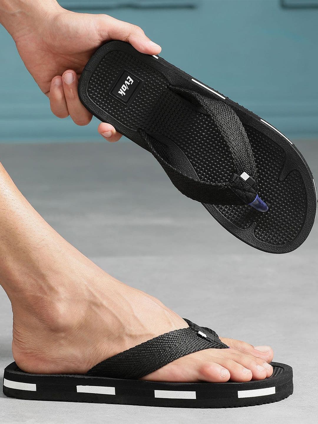 VOKLINE Men Self Design Thong Flip-Flops - view 1