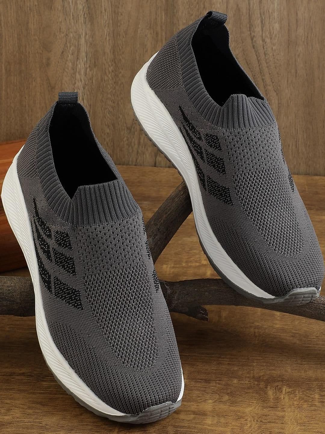 COGS Men Mesh Walking Non Marking Shoes - view 1