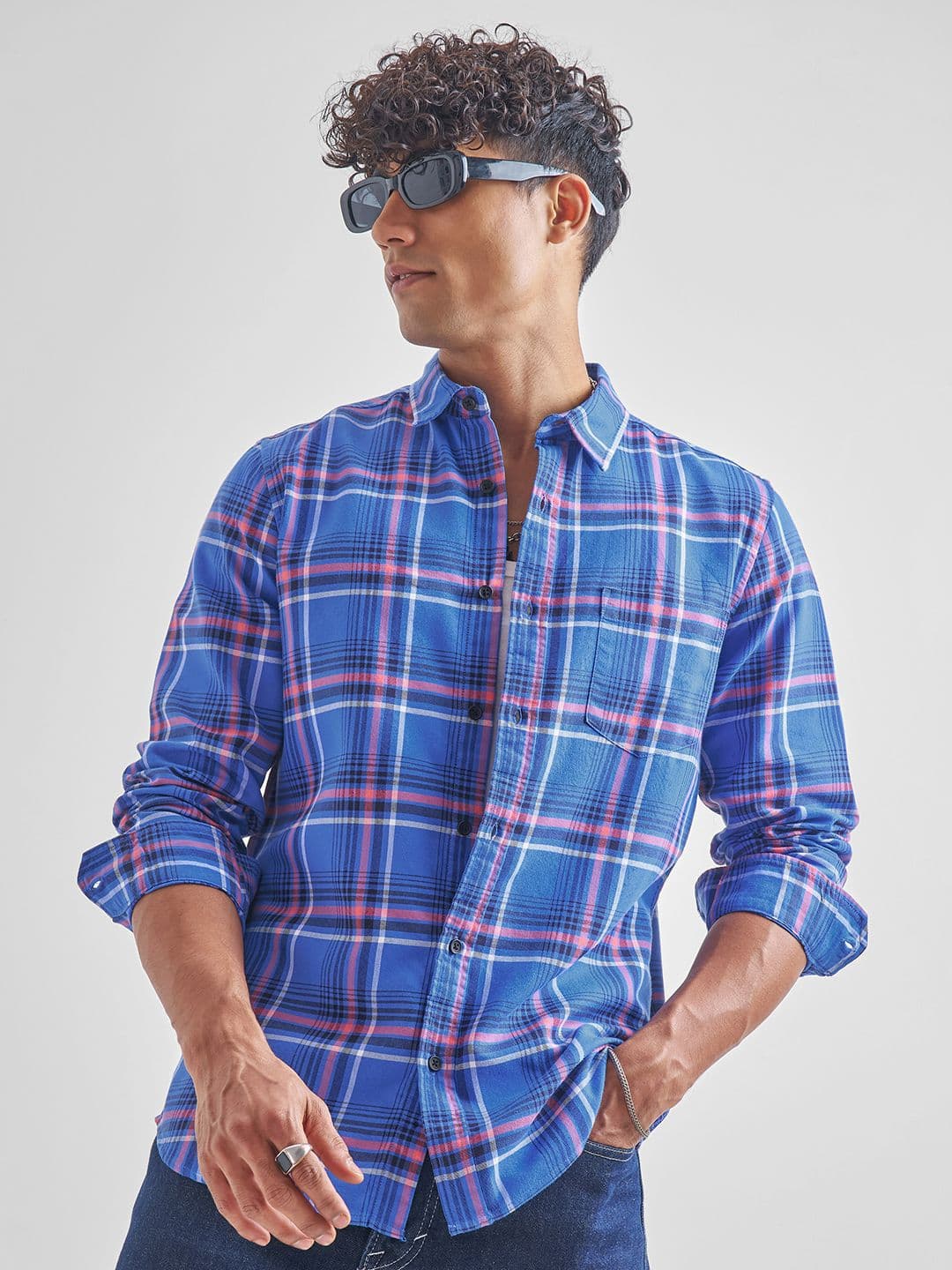 HIGHLANDER Men Slim Fit Tartan Checked Spread Collar Casual Shirt - view 1