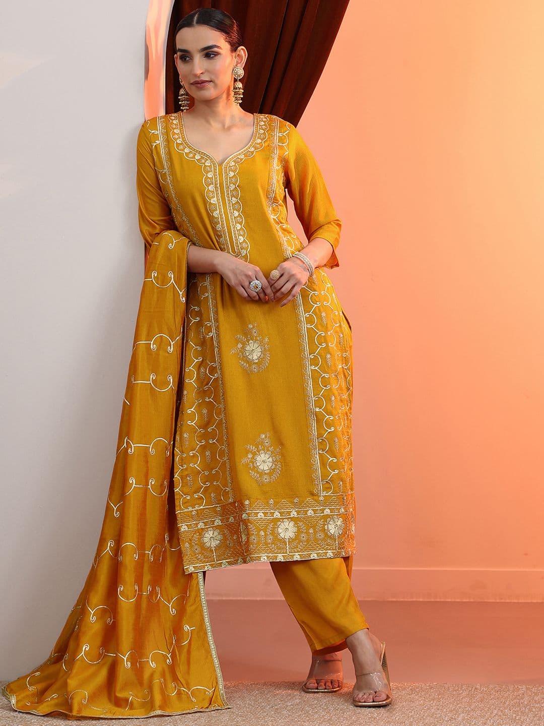 Libas Ethnic Motifs Embroidered Gotta Patti V-Neck Straight Kurta With Trousers & Dupatta - view 1