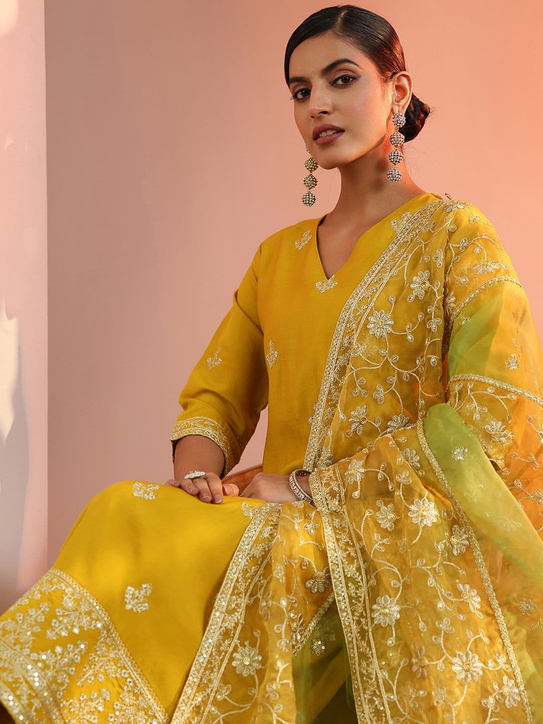 Libas Ethnic Motifs Embroidered Zari V-Neck Straight Kurta With Trousers & Dupatta - view 1
