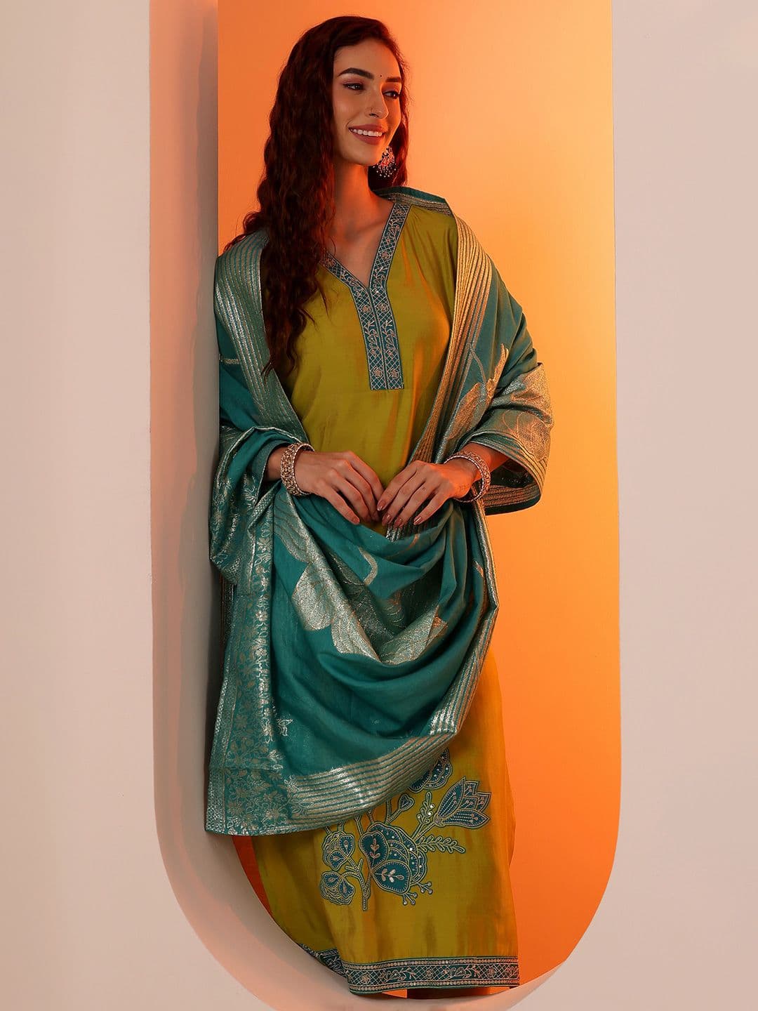 Libas Women Ethnic Motifs Embroidered Kurta with Trouser & Dupatta - view 1