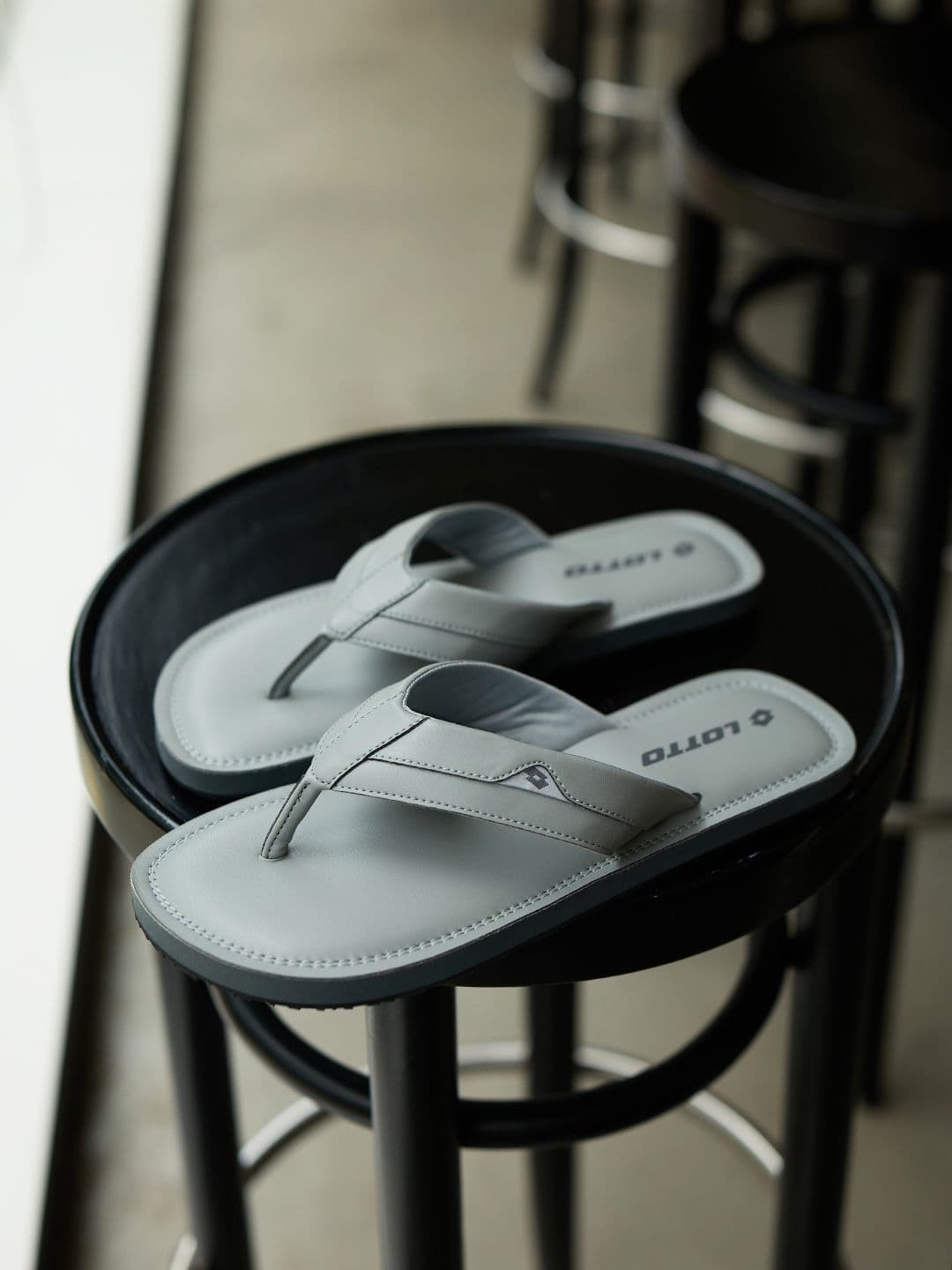 Lotto Men Spring Step Grey Flip Flops - view 1