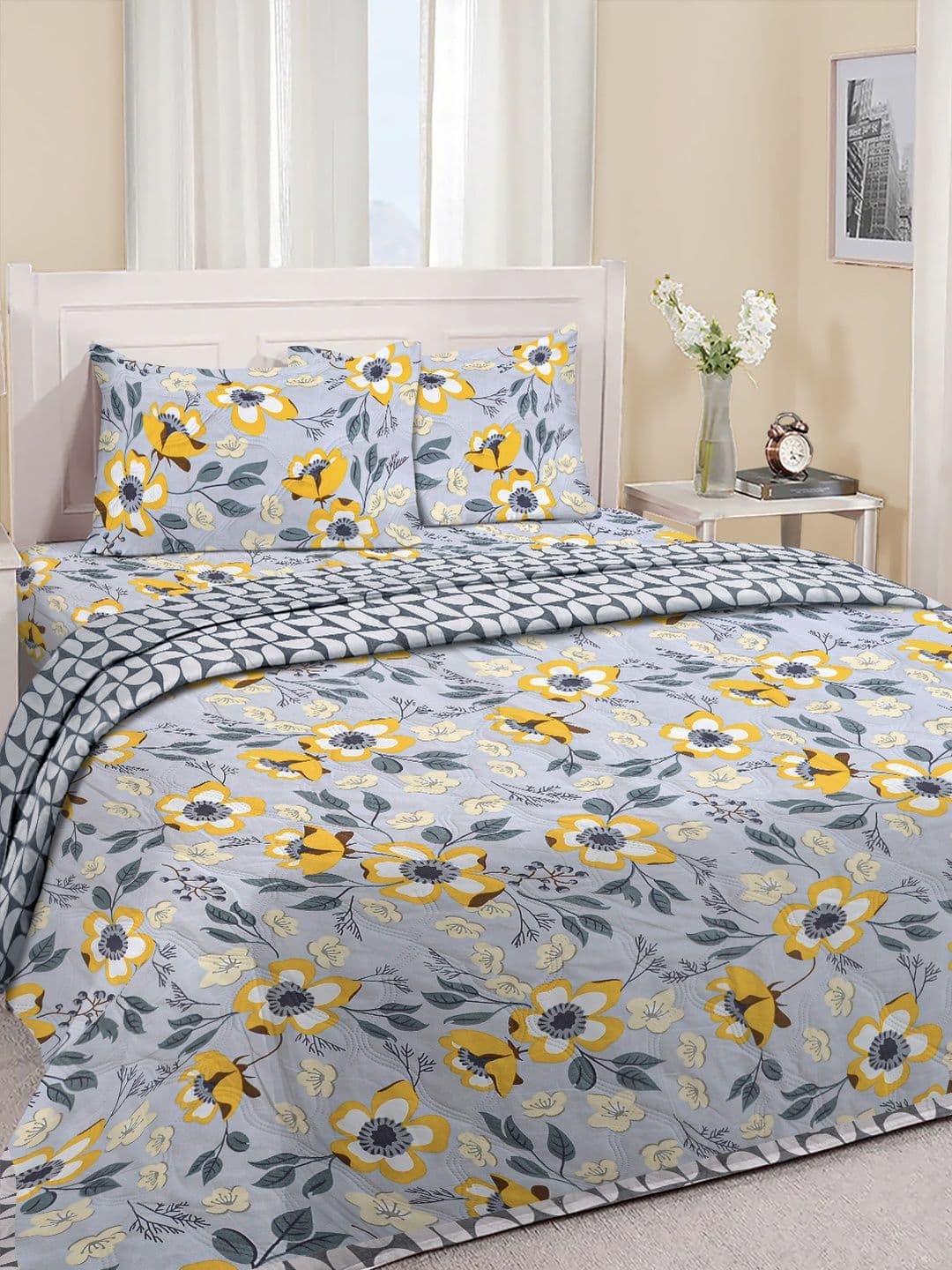 Myntra Elegant Homes Grey Floral Polycotton 4 Piece Double King Fine Bedding Set - view 1