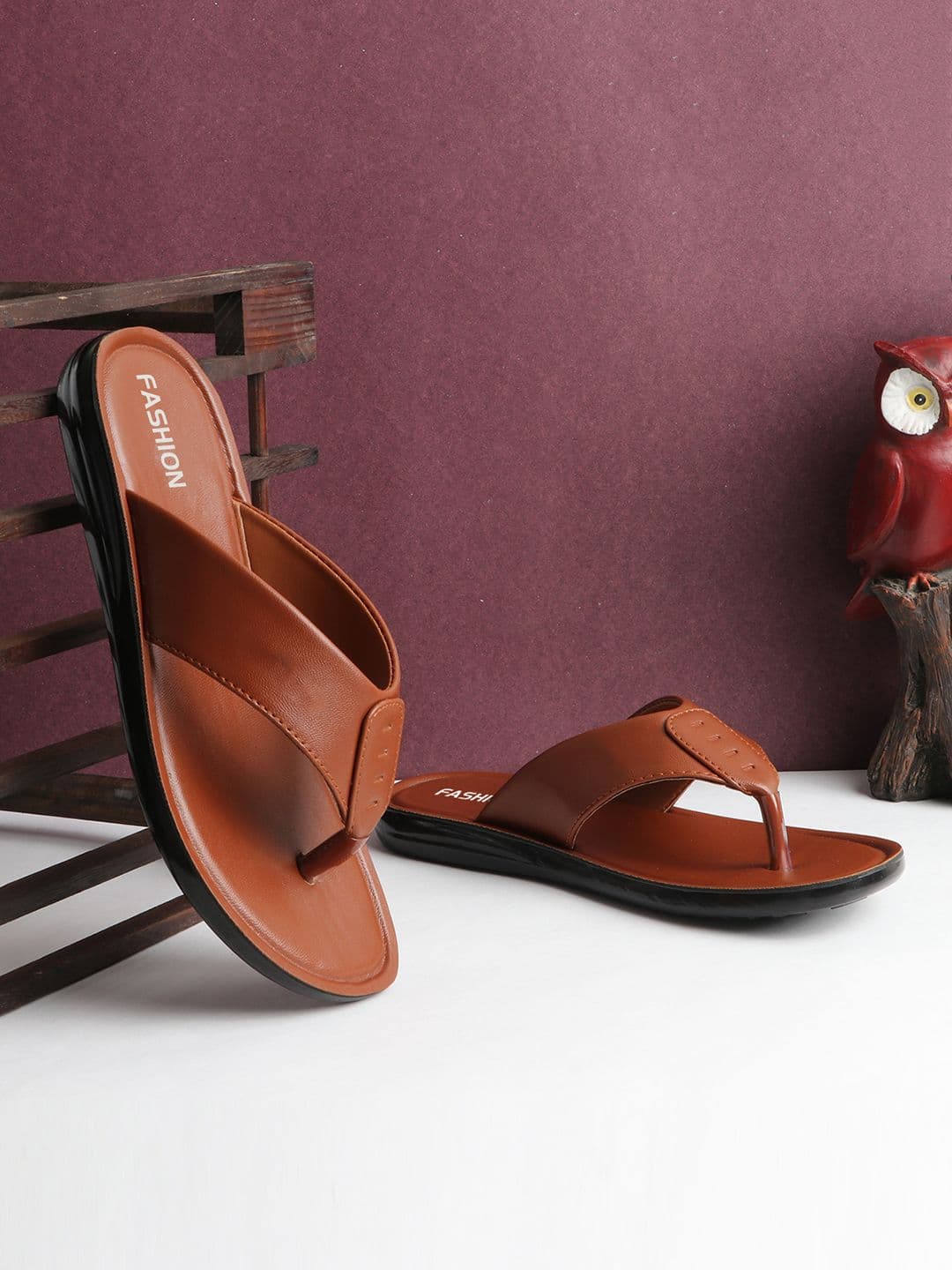 SCHOOZI Men Thong Flip-Flops - view 1