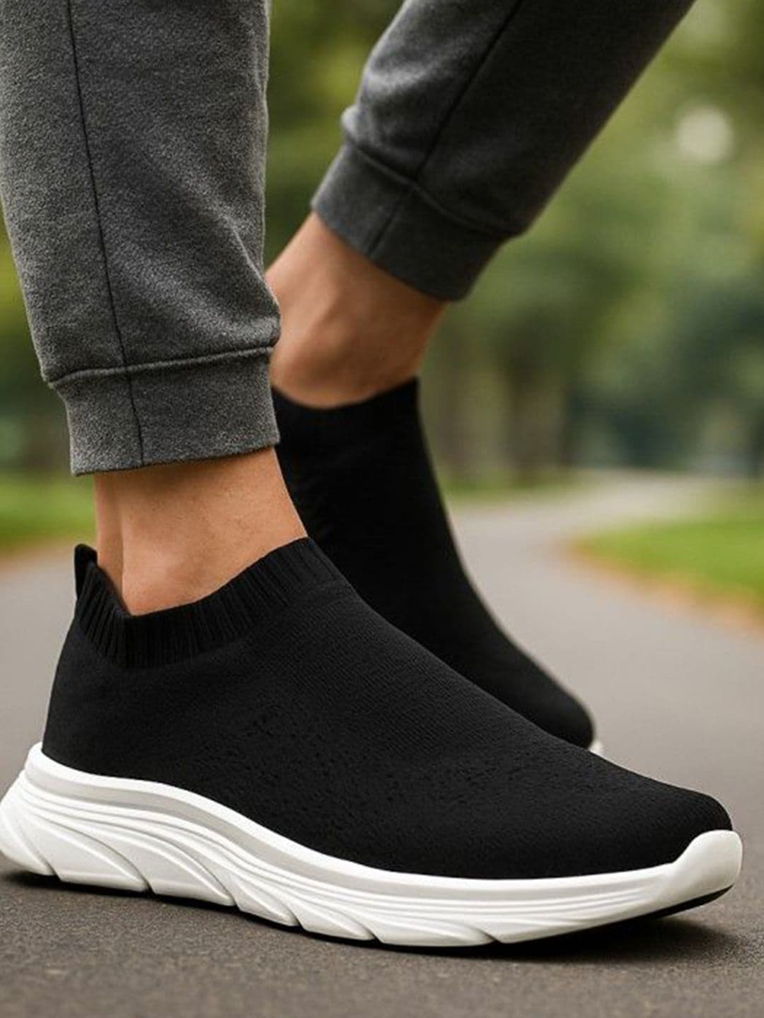 KRAASA Men Slip-On Walking Non-Marking Shoes - view 1