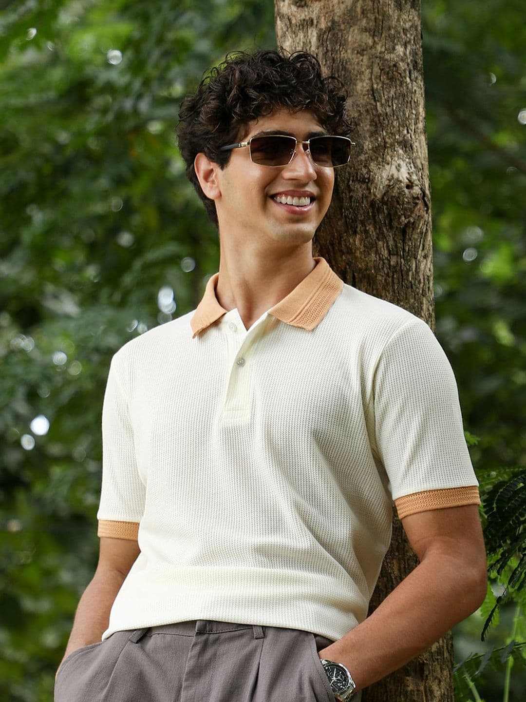 CAHOOT Men Colourblocked Polo Collar Pockets T-shirt - view 1