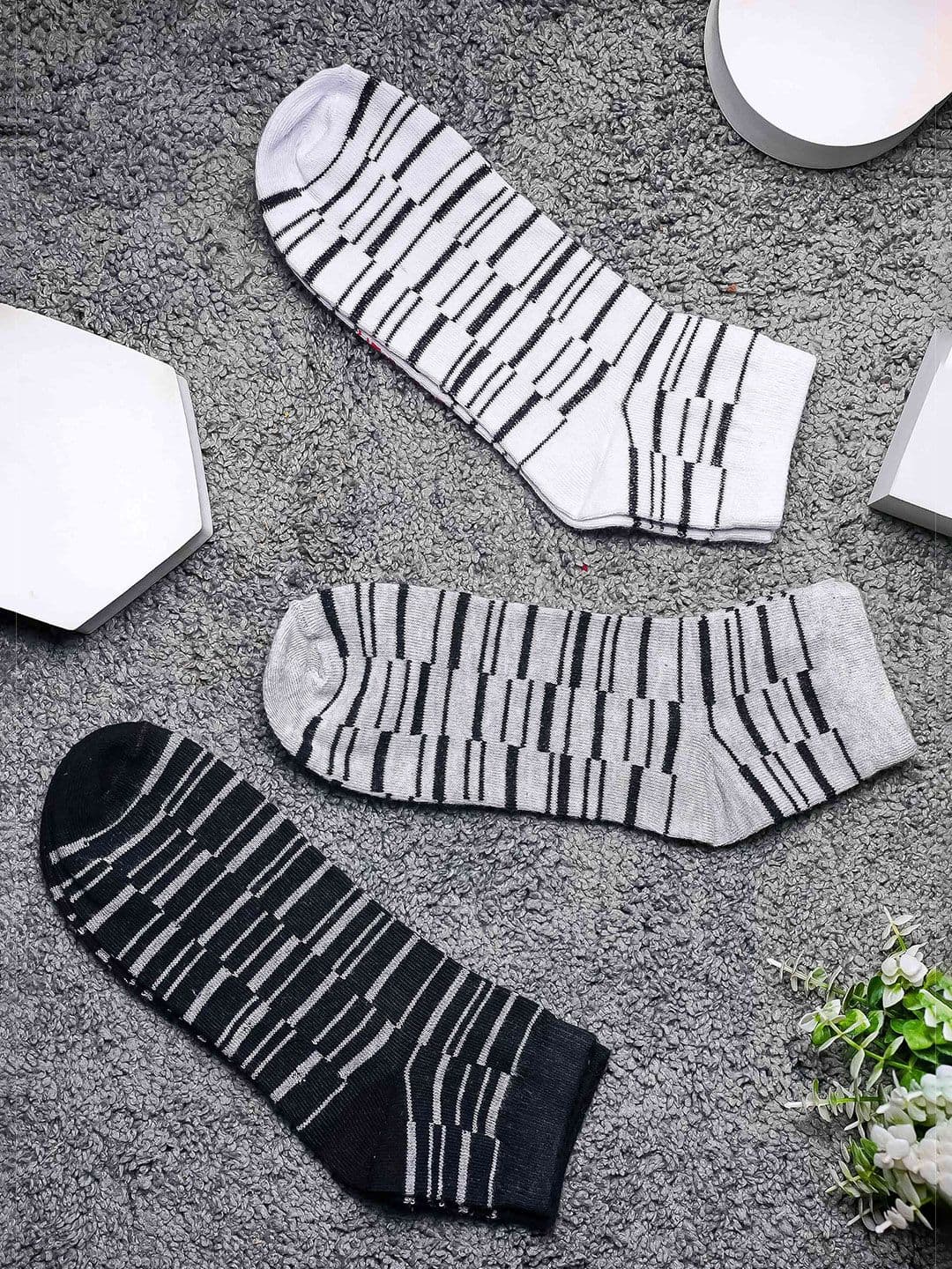 Brauch Pack Of 3 Striped Ankle-Length Socks - view 1