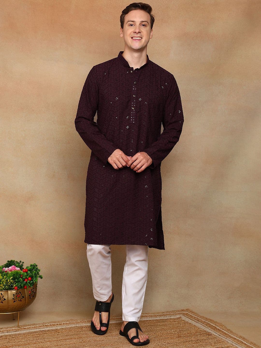 House of Pataudi Men Self Design Sequinned Embroidered Mandarin-Collar Kurta - view 1