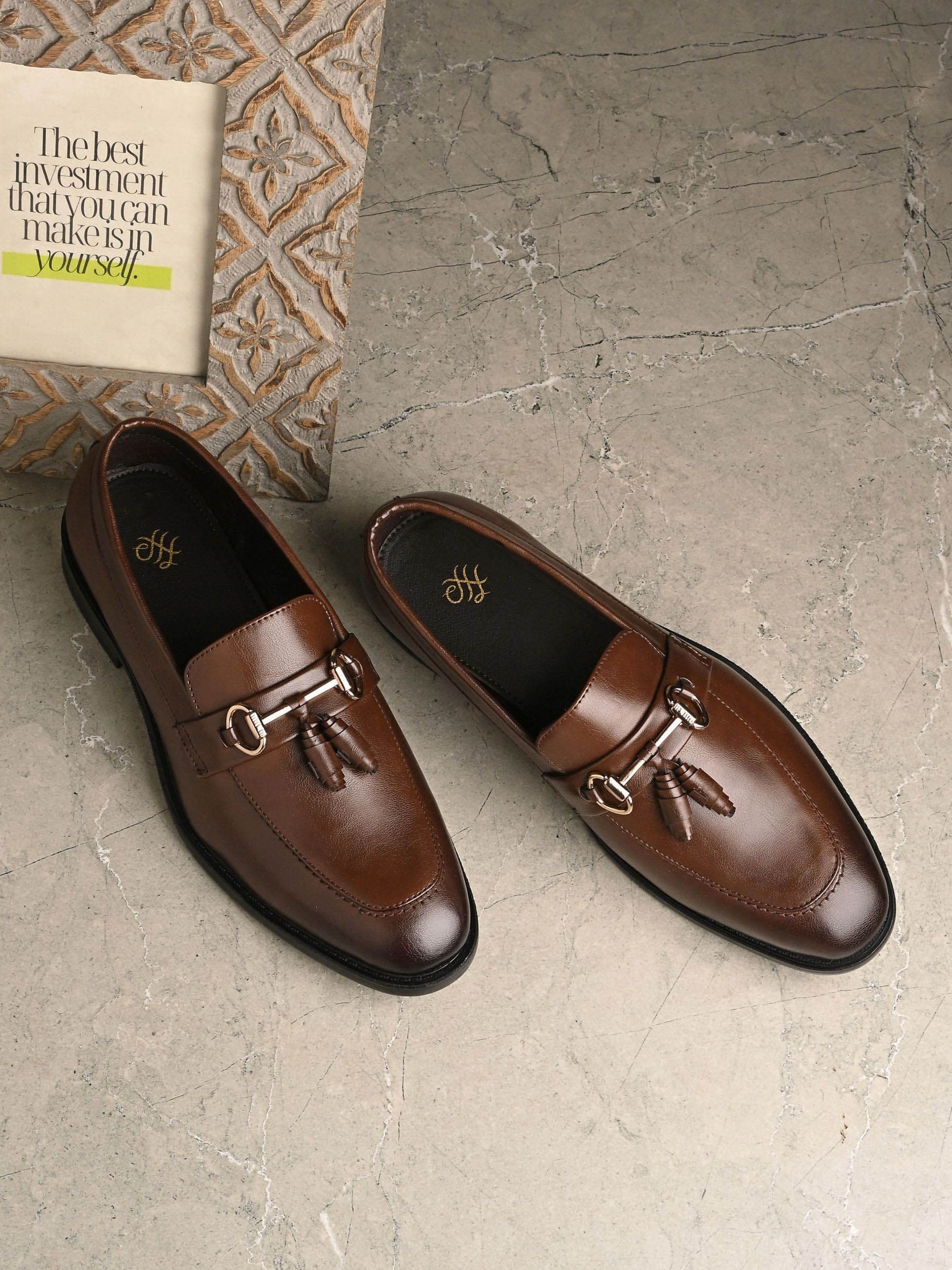 House of Pataudi Men Round Toe Formal Loafers - view 1
