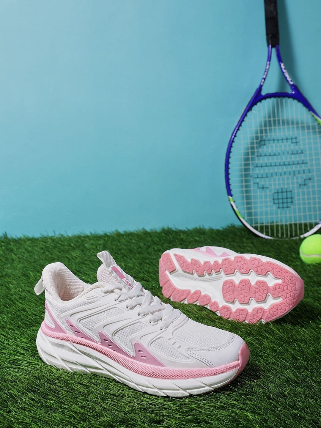 Action Women Colourblocked Round Toe Ultra Comfort Breathable Lace-Up Sports Shoes - view 1