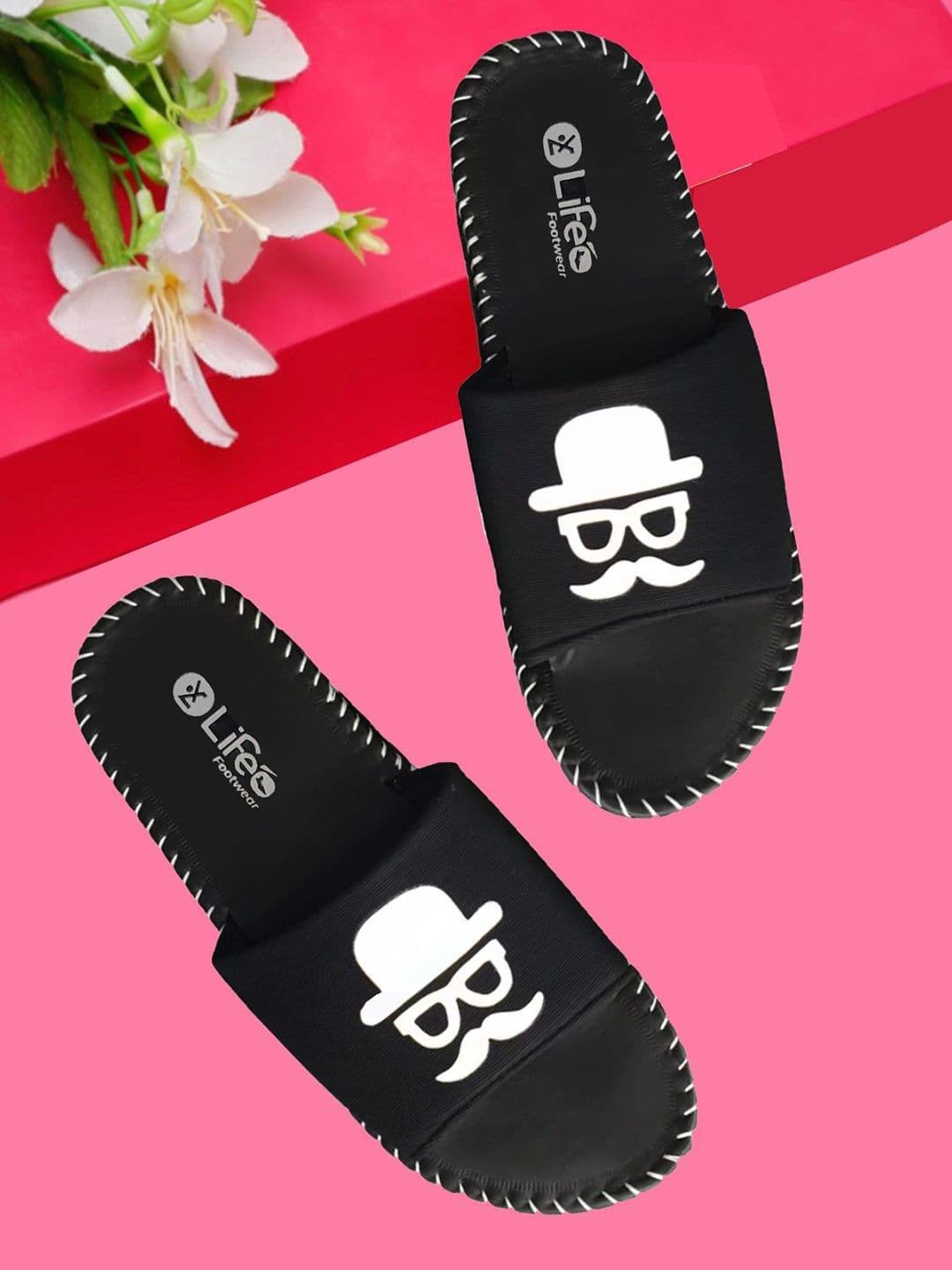 LIFA TRADERS Men Printed Rubber Slip-On - view 1