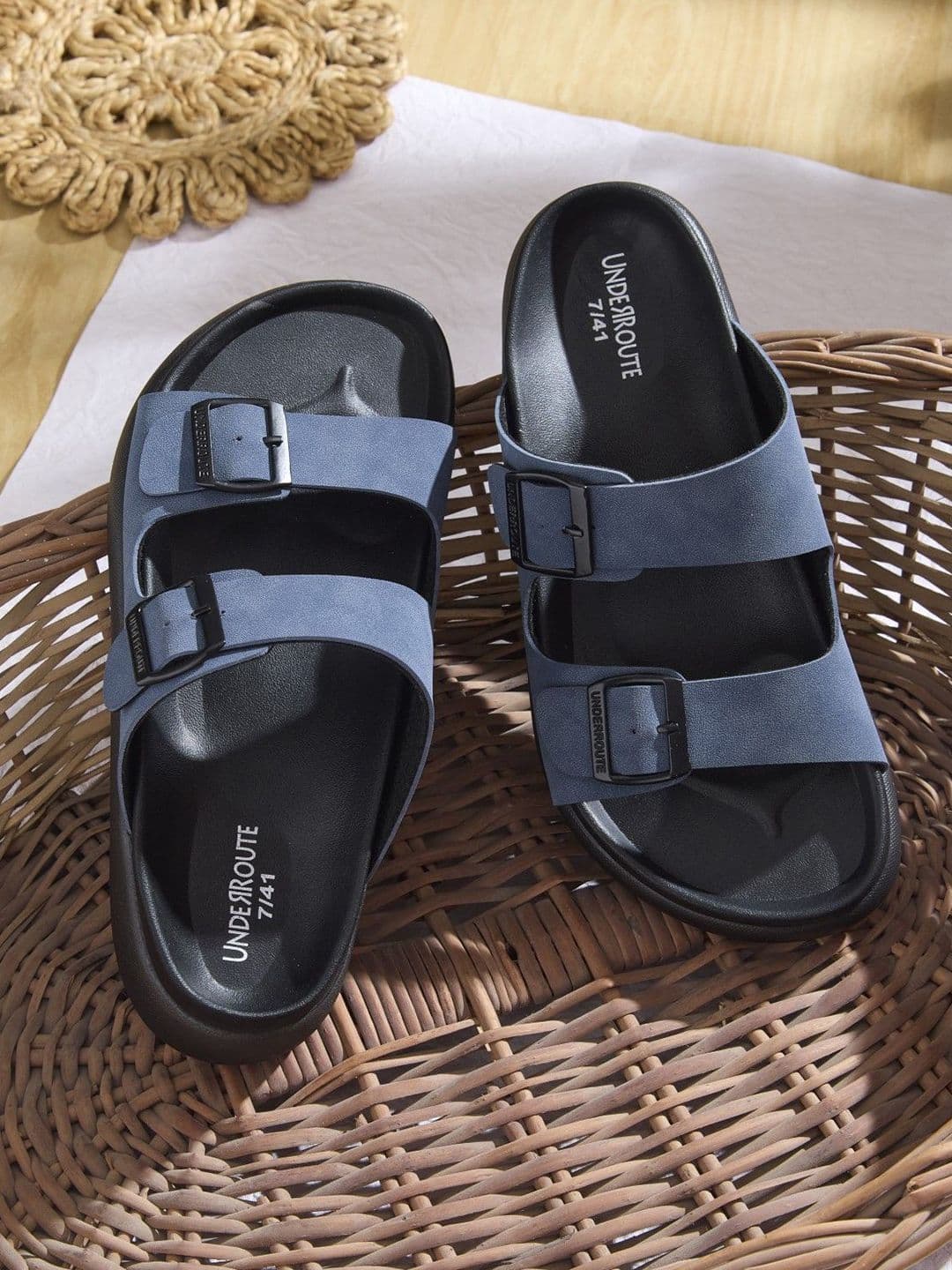 UNDERROUTE Men Comfort Sandals - view 1