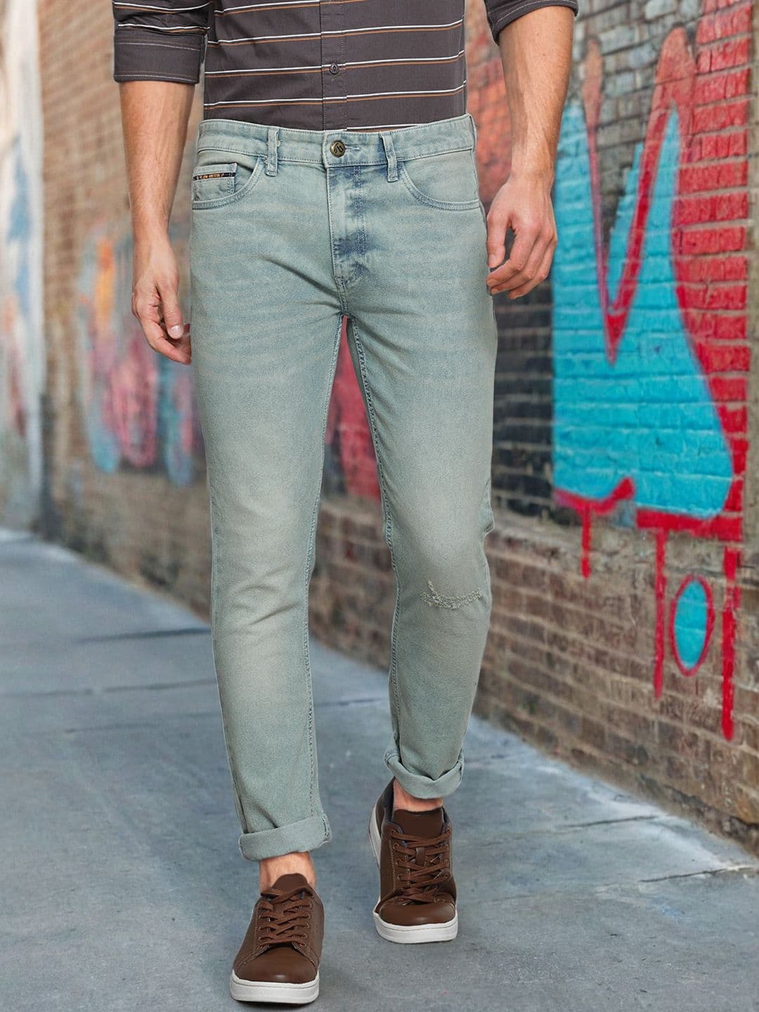 The Indian Garage Co Men Blue Slim Fit Highly Distressed Heavy Fade Stretchable Jeans - view 1