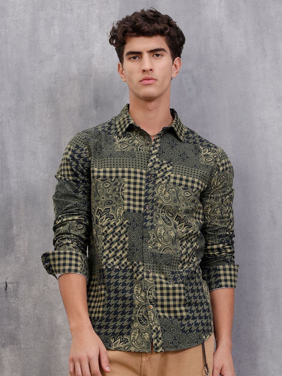 WROGN Men Slim Fit Ethnic Motifs Printed Spread Collar Pure Cotton Casual Shirt - view 1