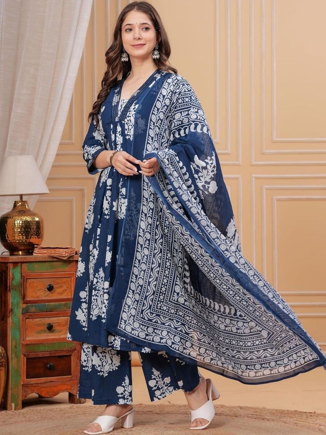 Heavenly Attire Ethnic Motifs Printed A-Line Kurta With Palazzos & Dupatta - view 1