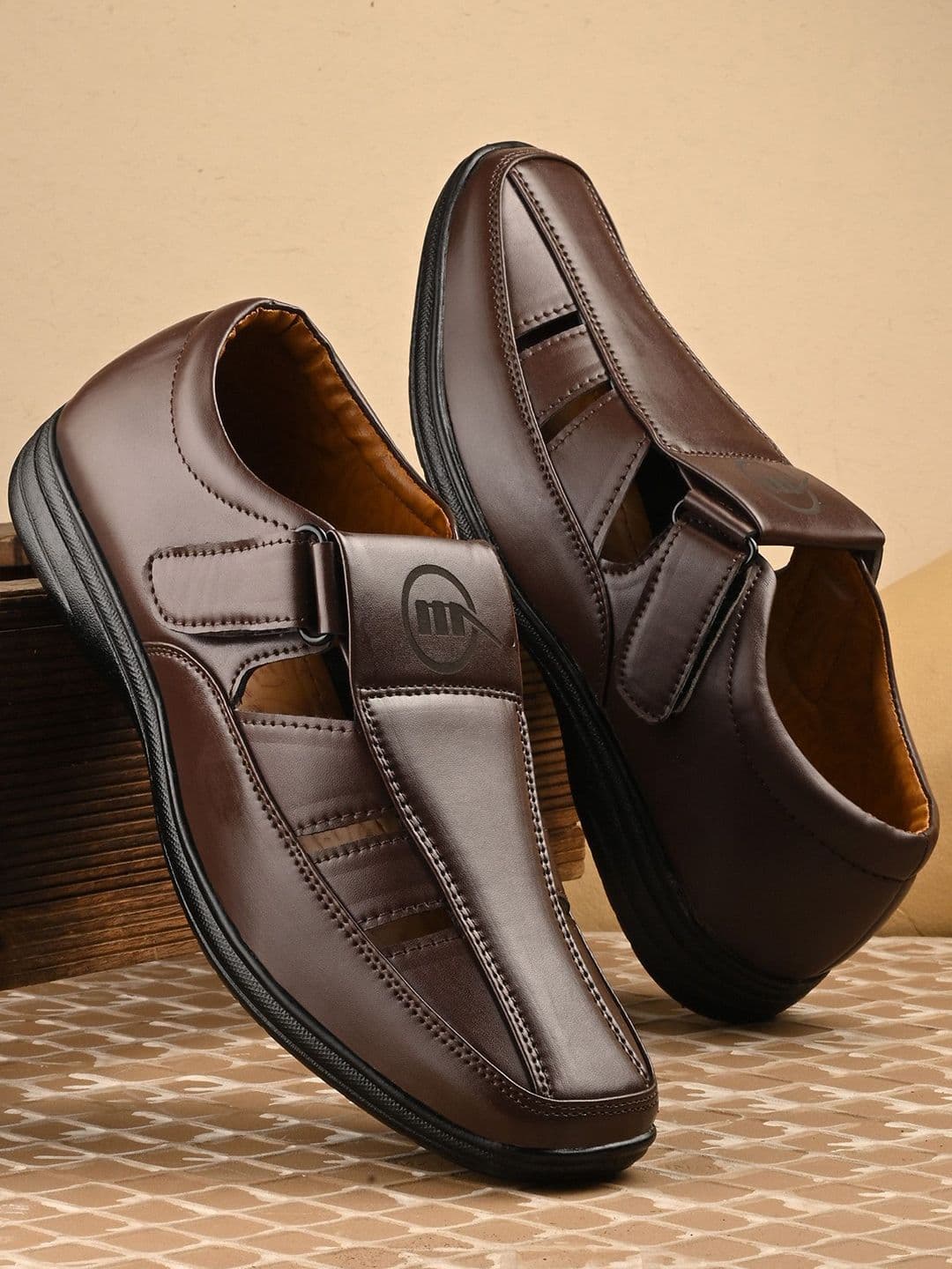 AMICO Men Velcro Fisherman Sandals - view 1