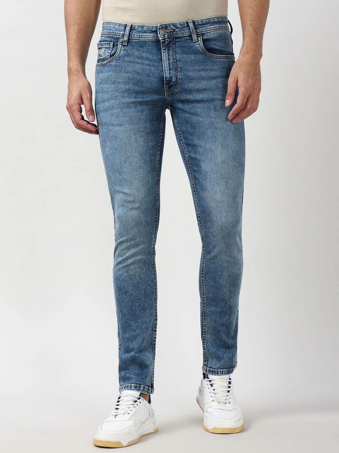 Peter England Casuals Men Slim Fit Mid-Rise Heavy Fade Jeans - view 1