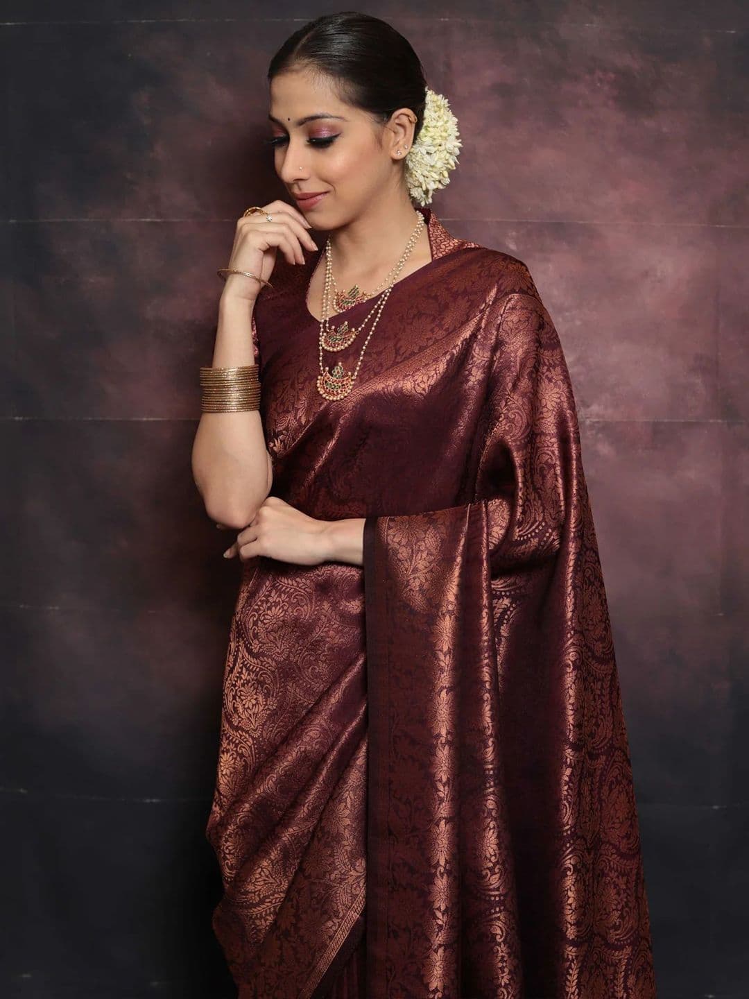 Shriyangan Ethnic Motifs Zari Art Silk Kanjeevaram Saree - view 1