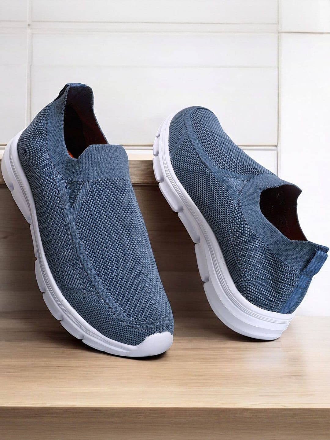 HOTSTYLE Men Blue Mesh Running Shoes - view 1