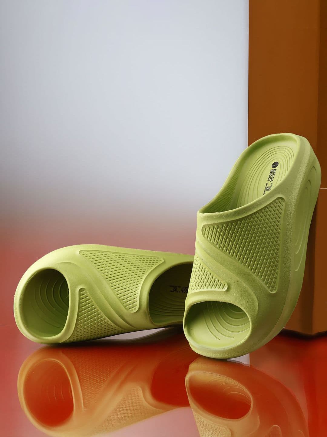 bacca bucci Floats Men Ultra Lightweight Sliders - view 1