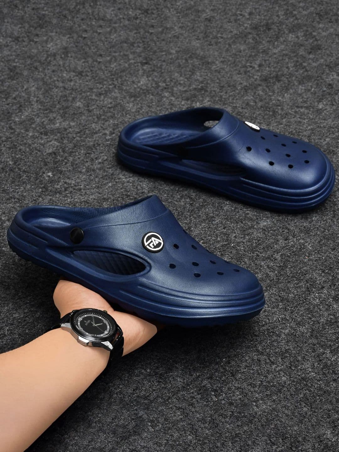 Feel alive Men Set of 3 Lightweight Clogs - view 1