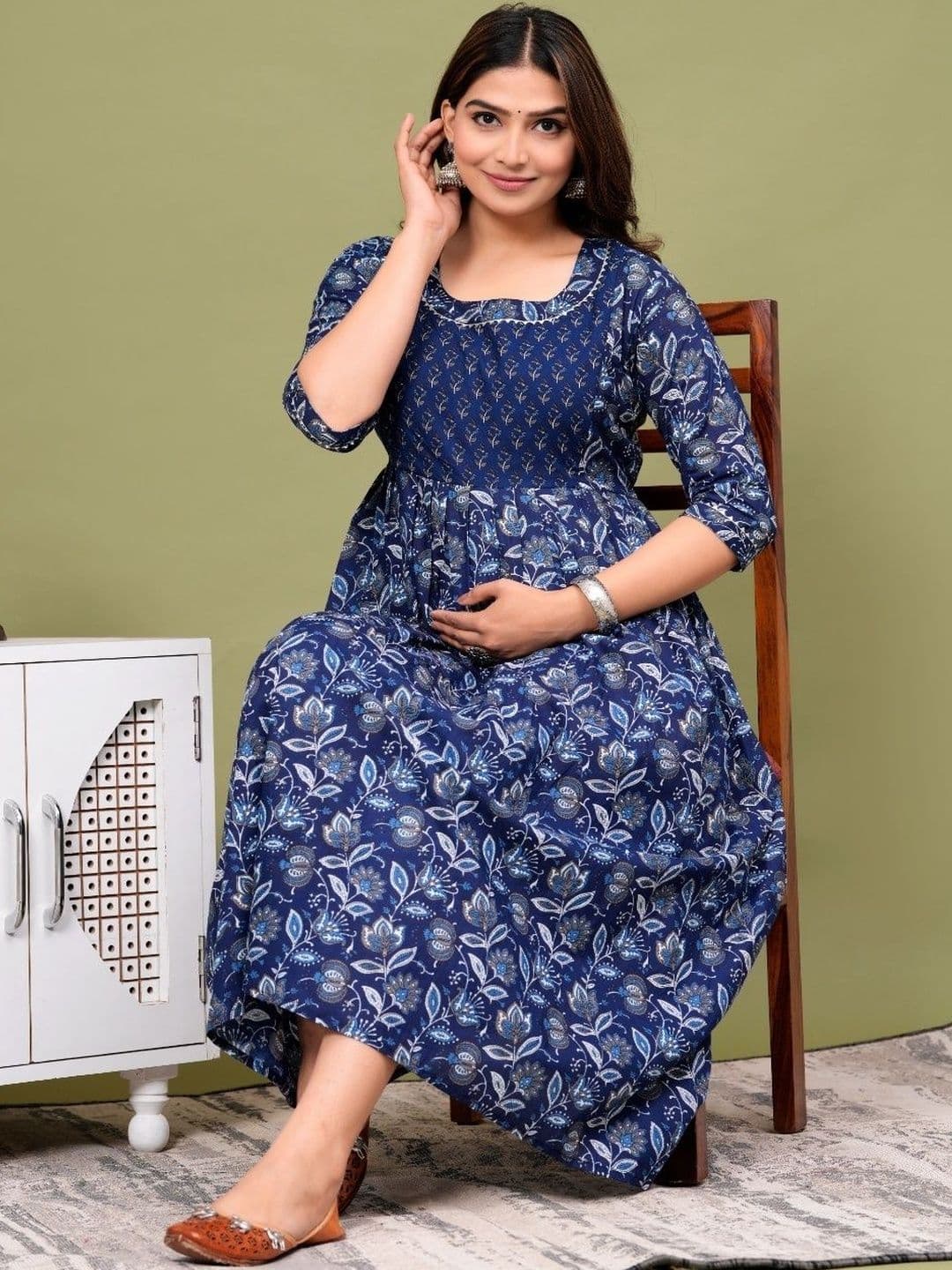 CLOTHYCORP Women Printed Cotton Anarkali Kurtas - view 1