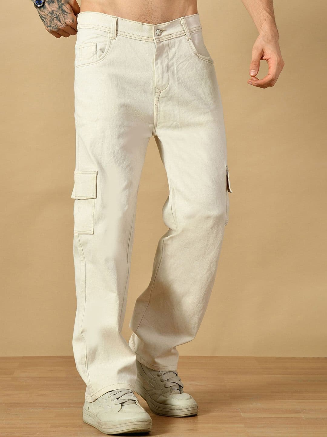 MaverIQ Men Classic Boyfriend Fit Mid-Rise Stretchable Cargo Styles Jeans - view 1