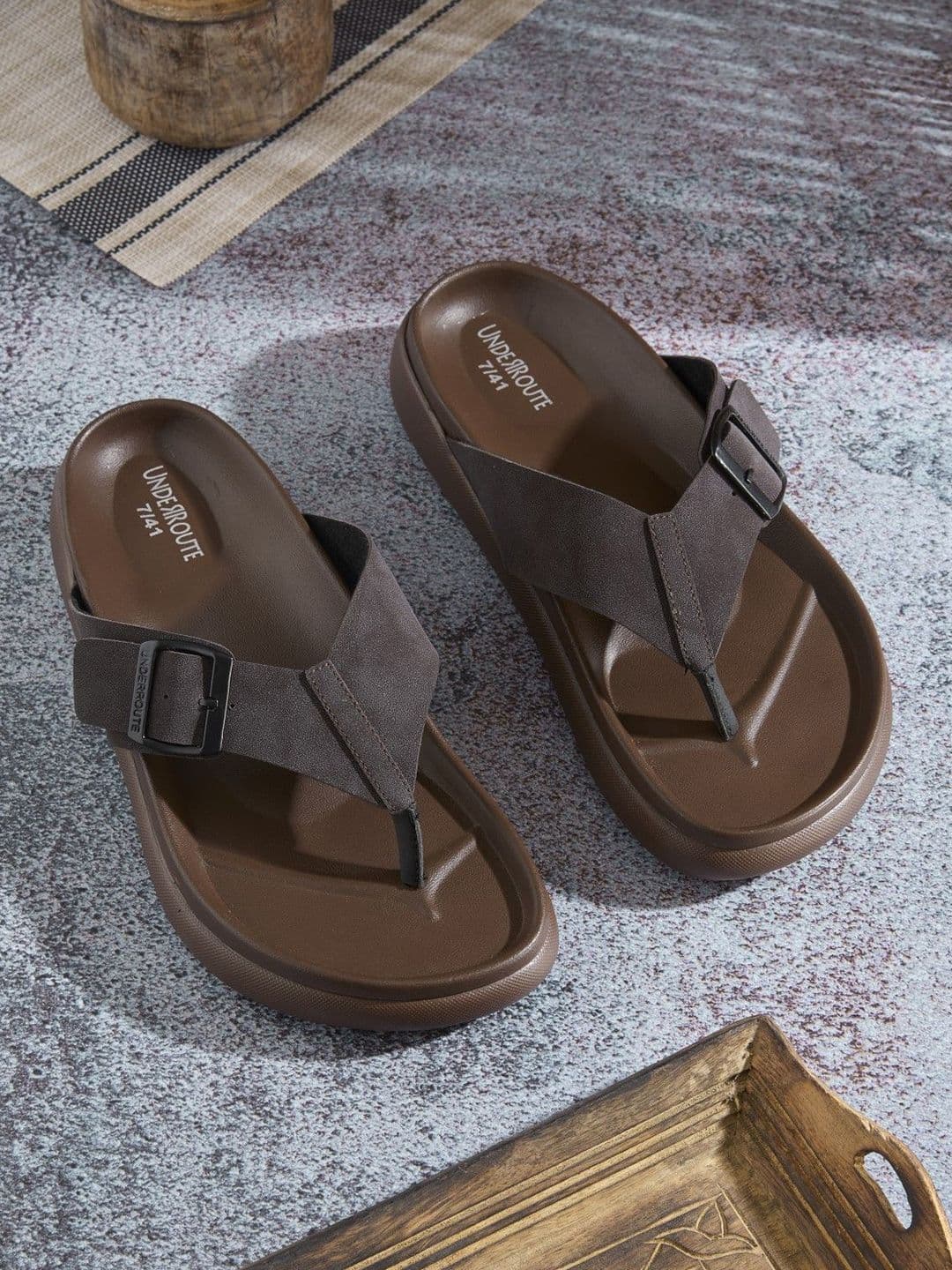 UNDERROUTE Men Comfort Sandals - view 1
