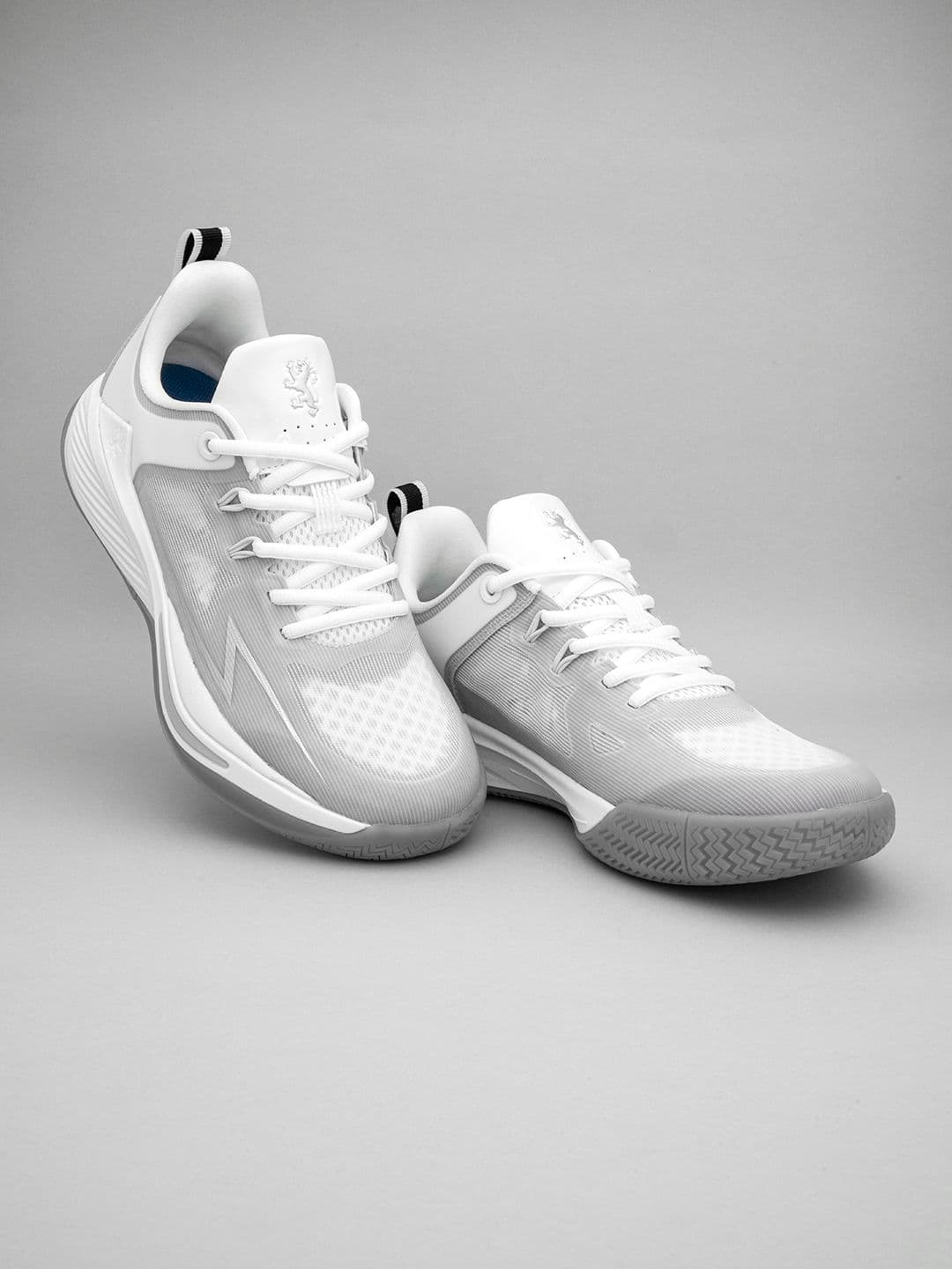 Red Tape Men Lace-Ups Basketball Shoes - view 1