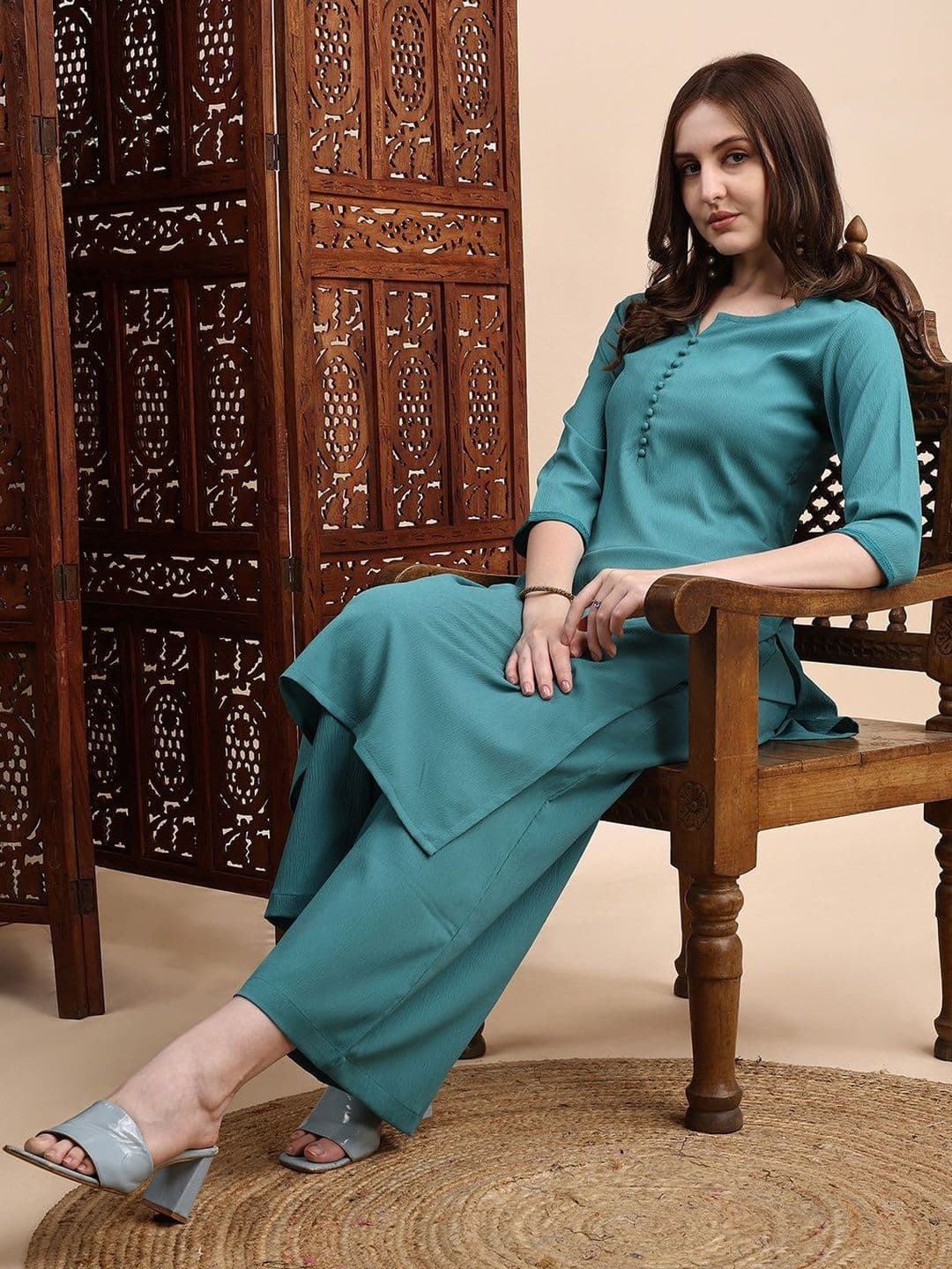 KALINI Women Teal Kurta Sets - view 1