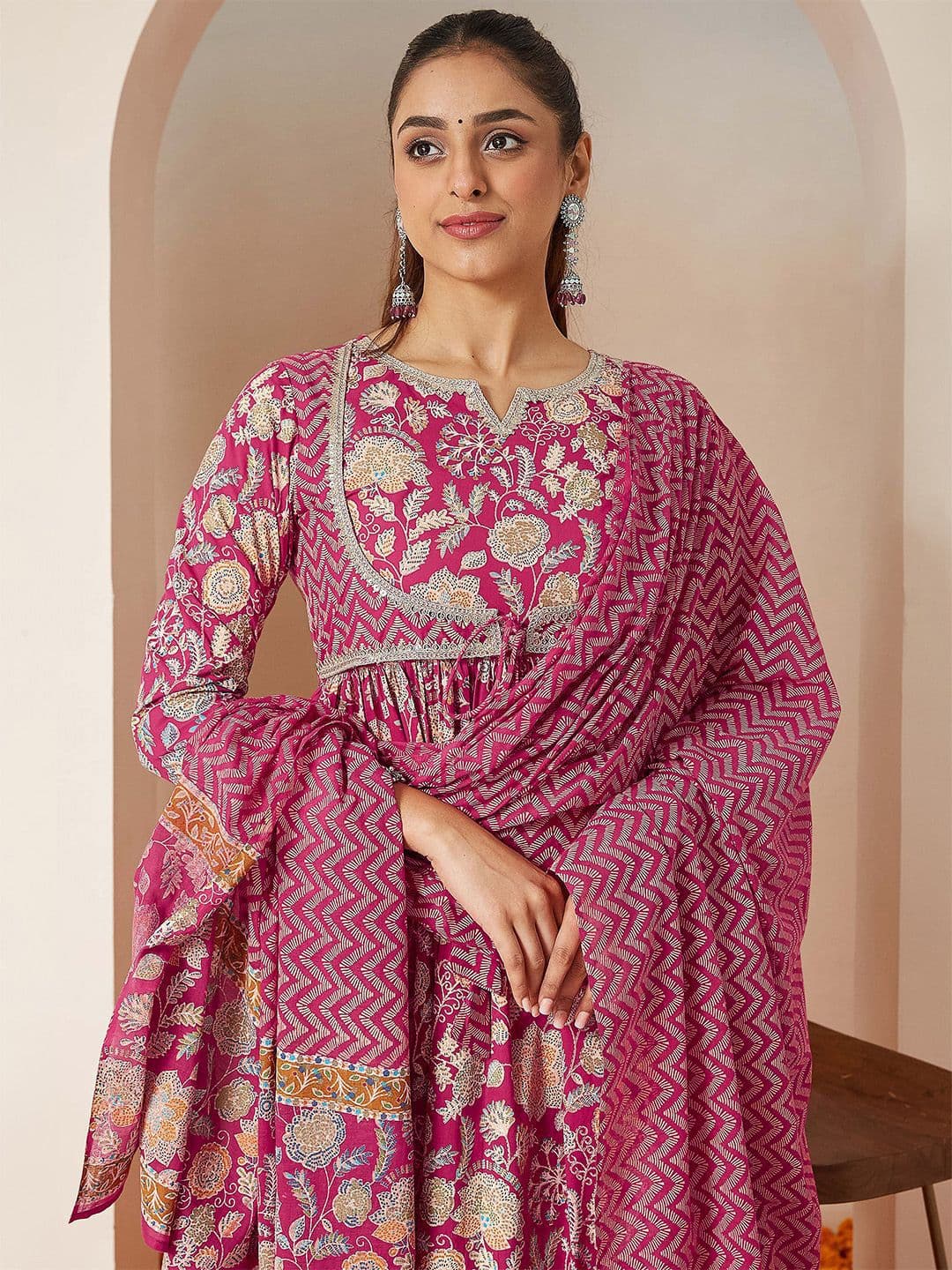 Janasya Women Floral Printed Thread Work Pure Cotton Kurta Set With Dupatta - view 1