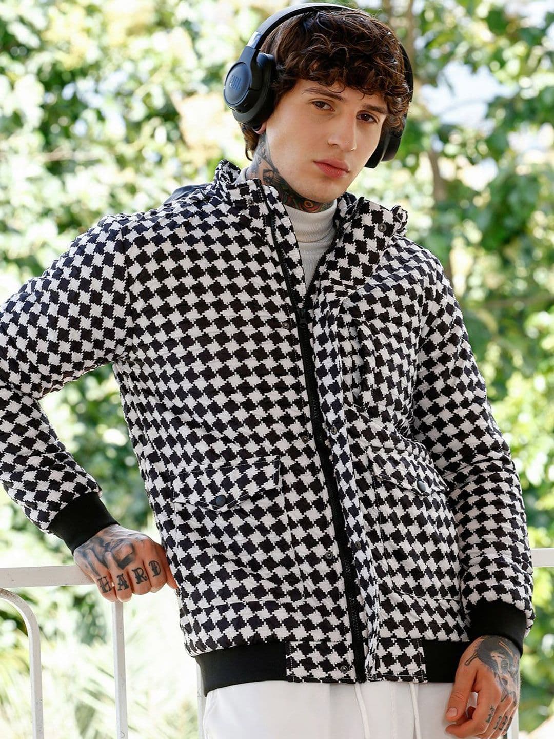 CAHOOT Men Stand Collar Checked Lightweight Puffer Jacket - view 1