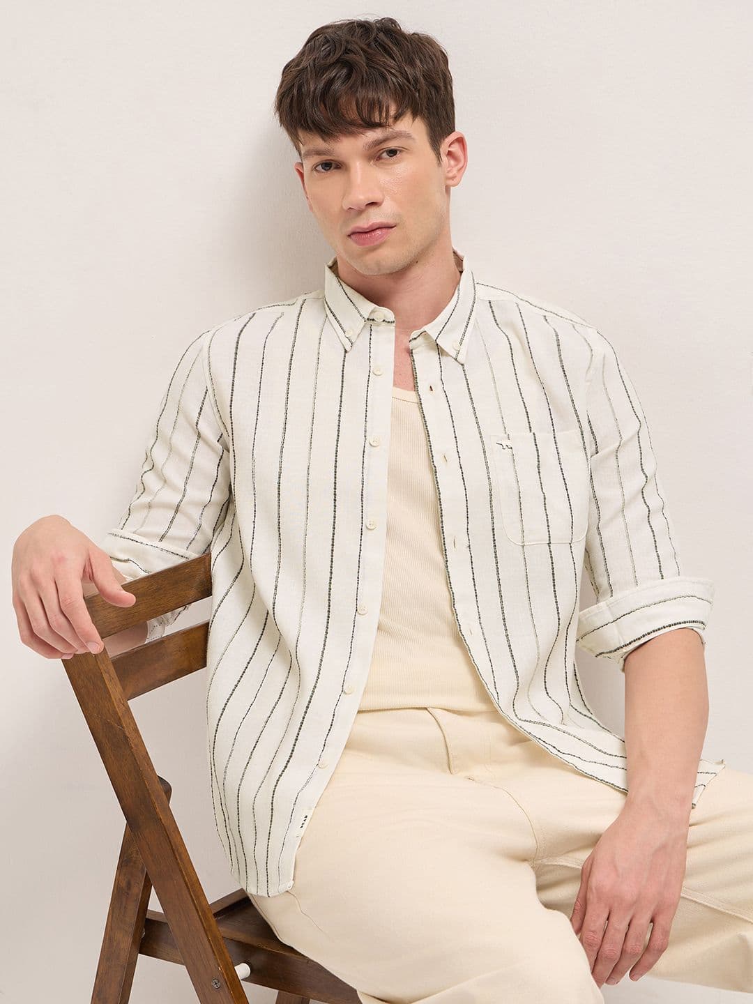THE BEAR HOUSE Men Vertical Striped Button-Down Collar Casual Shirt - view 1
