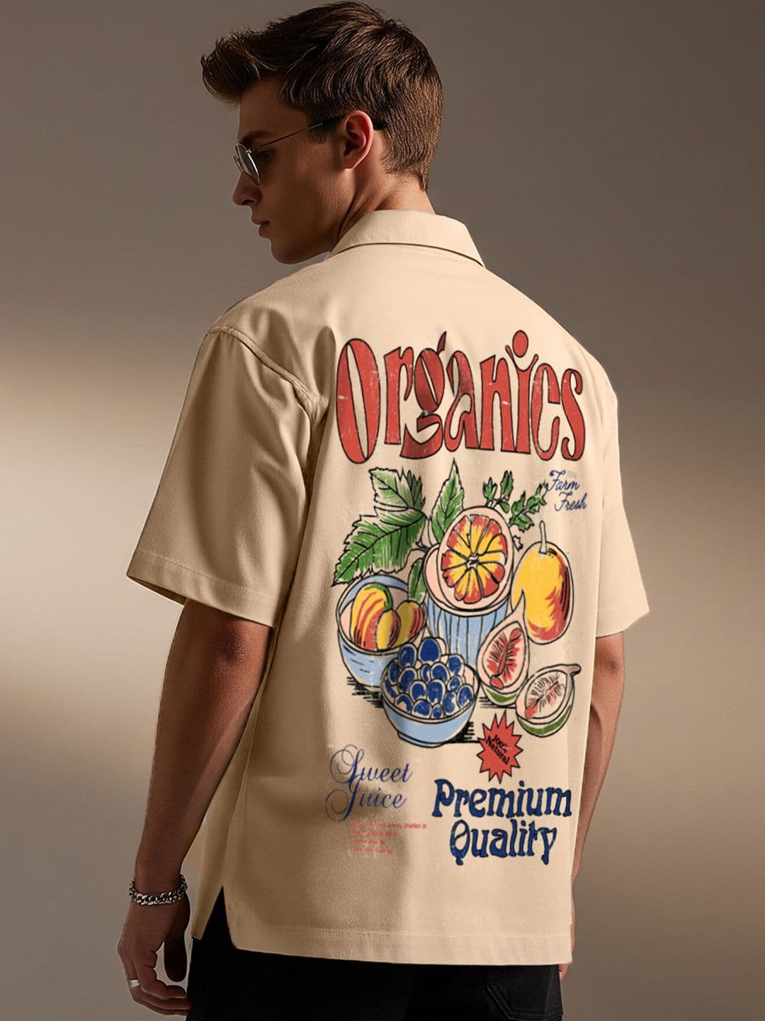 VEIRDO Men Relaxed Oversized Fit Graphic Printed Cuban Collar Pure Cotton Casual Shirt - view 1