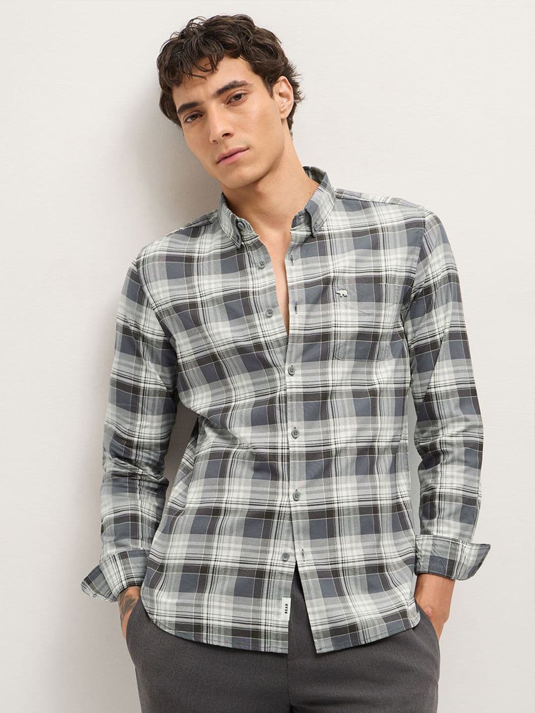 THE BEAR HOUSE Men Slim Fit Tartan Checked Button-Down Collar Pure Cotton Casual Shirt - view 1