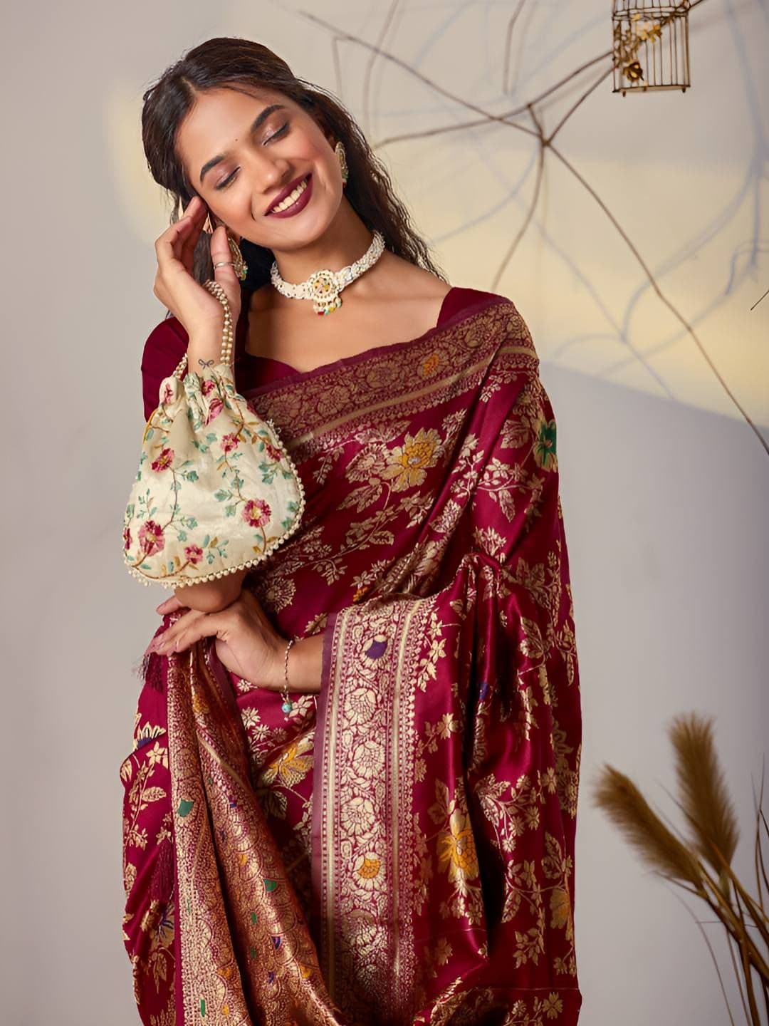 TINA FASHION Floral Printed Zari Woven Design Banarasi Saree - view 1