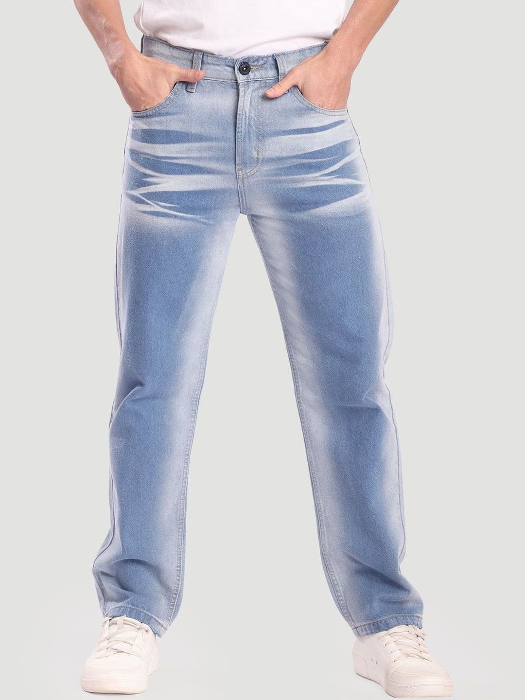 Roadster Men Relaxed Fit Mid-Rise Light Fade Jeans - view 1